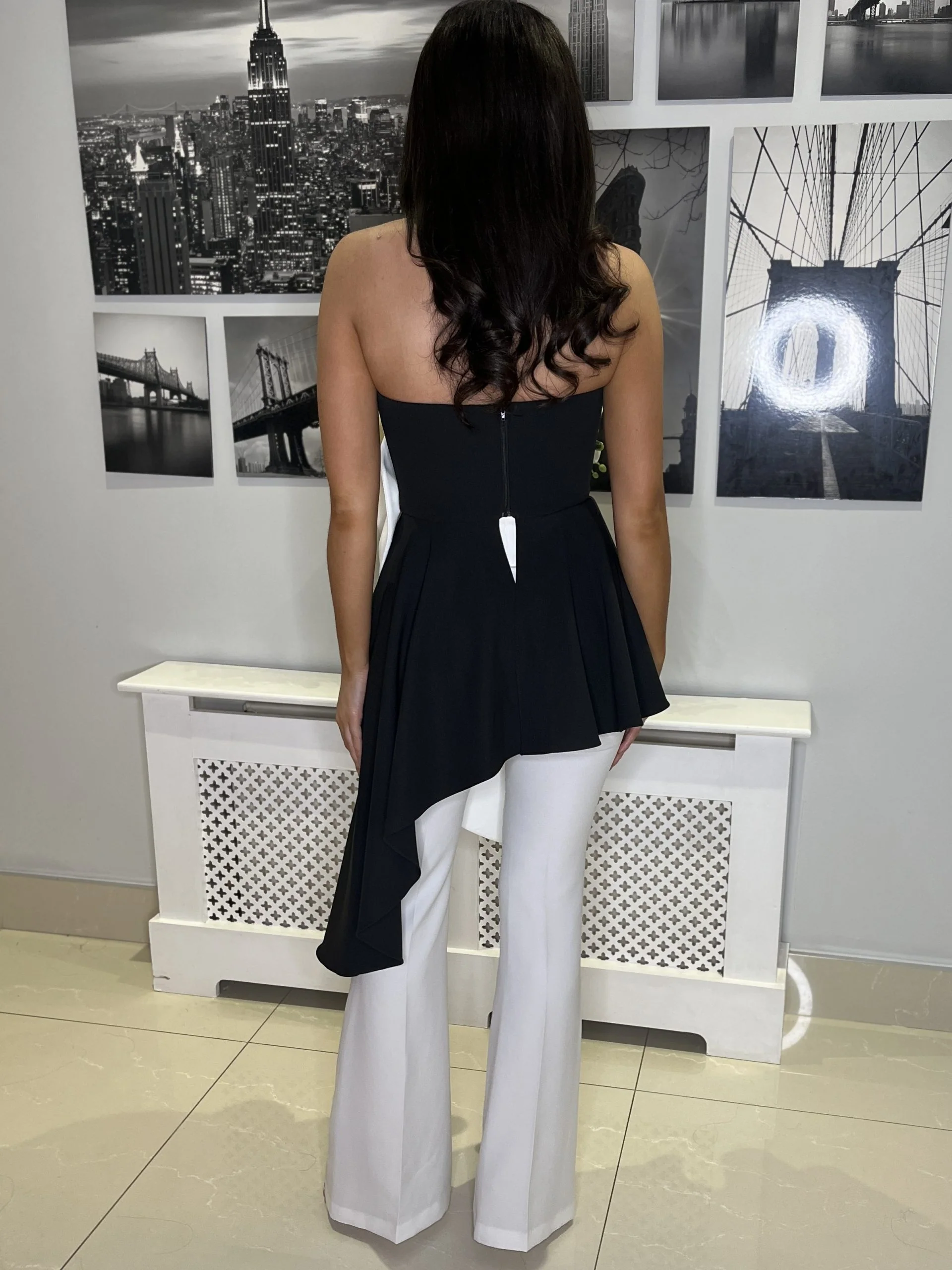 Black And White Two Piece With Rosette Detail - Image 3