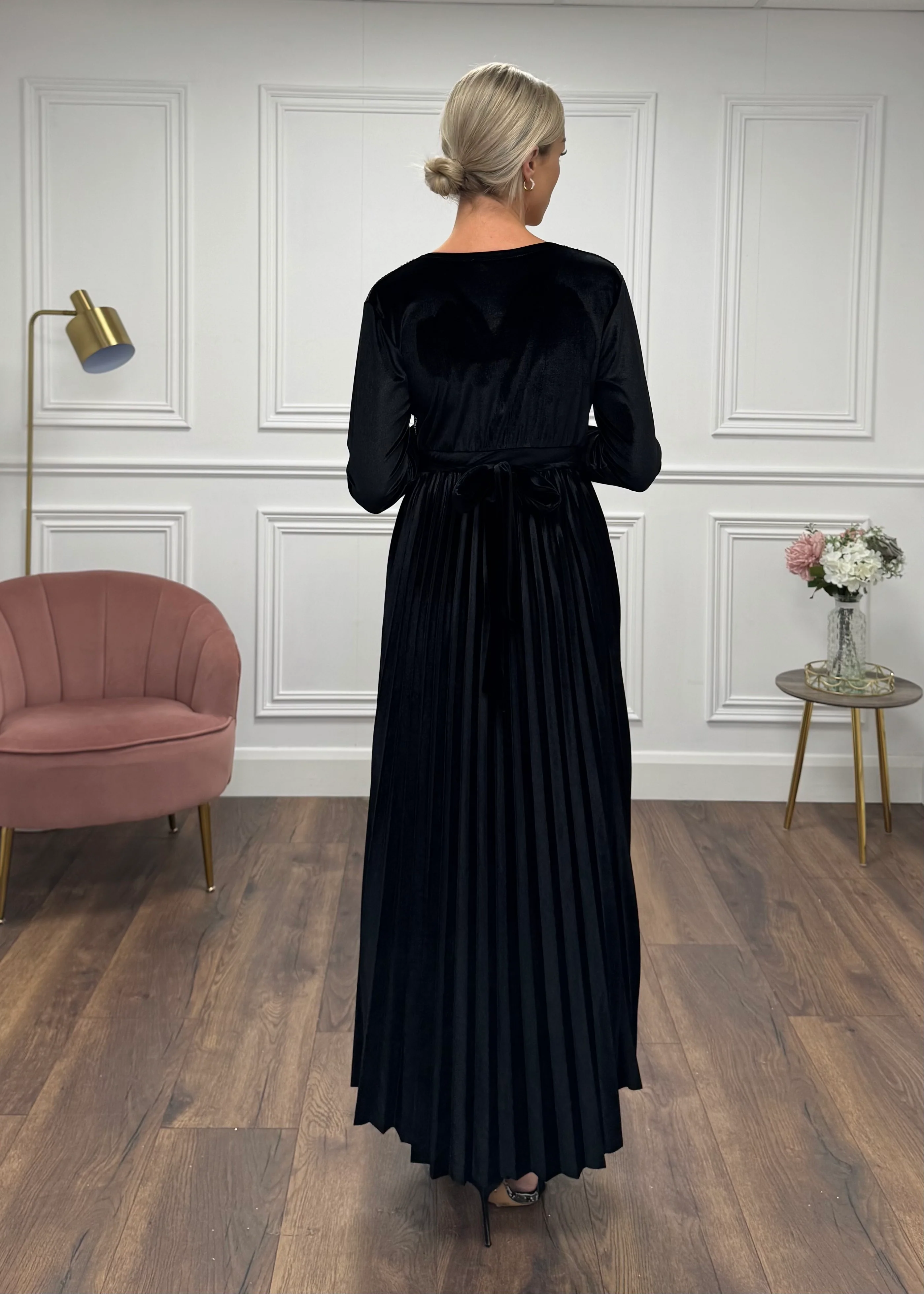 "Bonnie" Dress In Black Velvet - Image 4