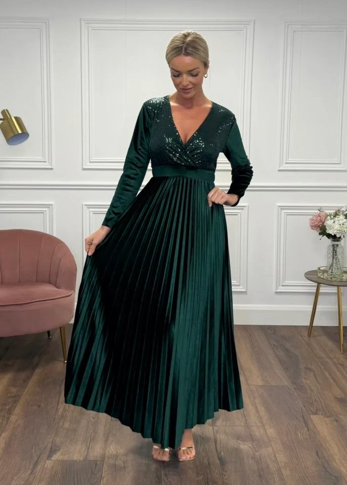 "Bonnie" Dress In Green Velvet - Image 2