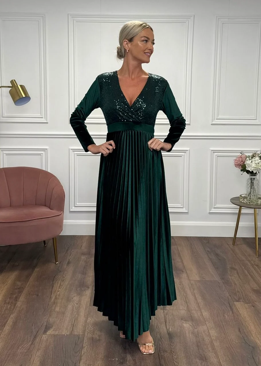 "Bonnie" Dress In Green Velvet - Image 4