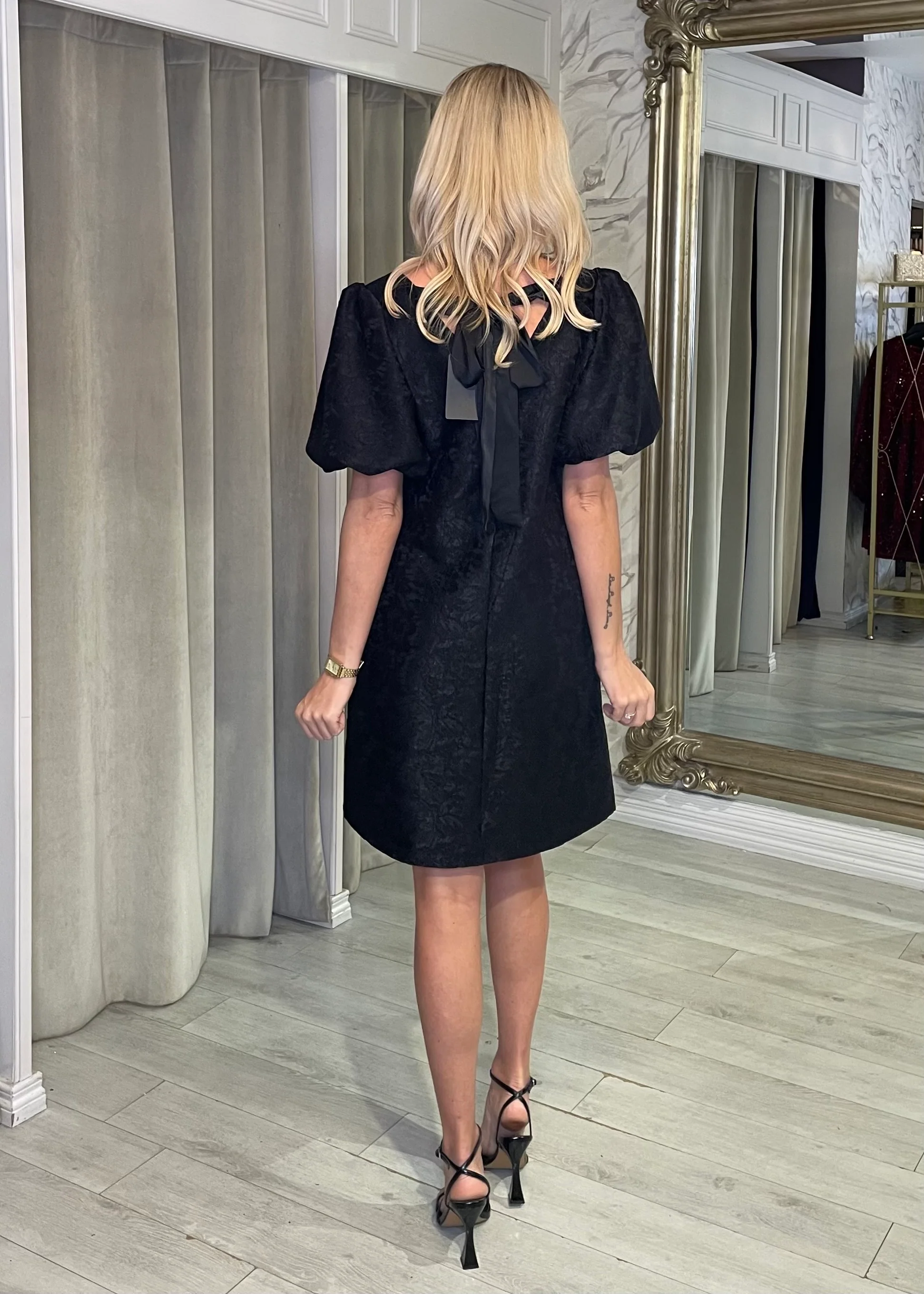 “Darla” Dress In Black Jacquard - Image 5
