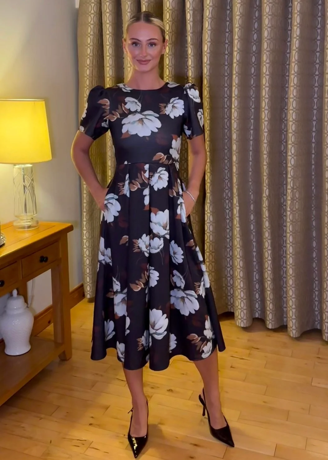 “Elowin” Dress In Brown Floral - Image 3