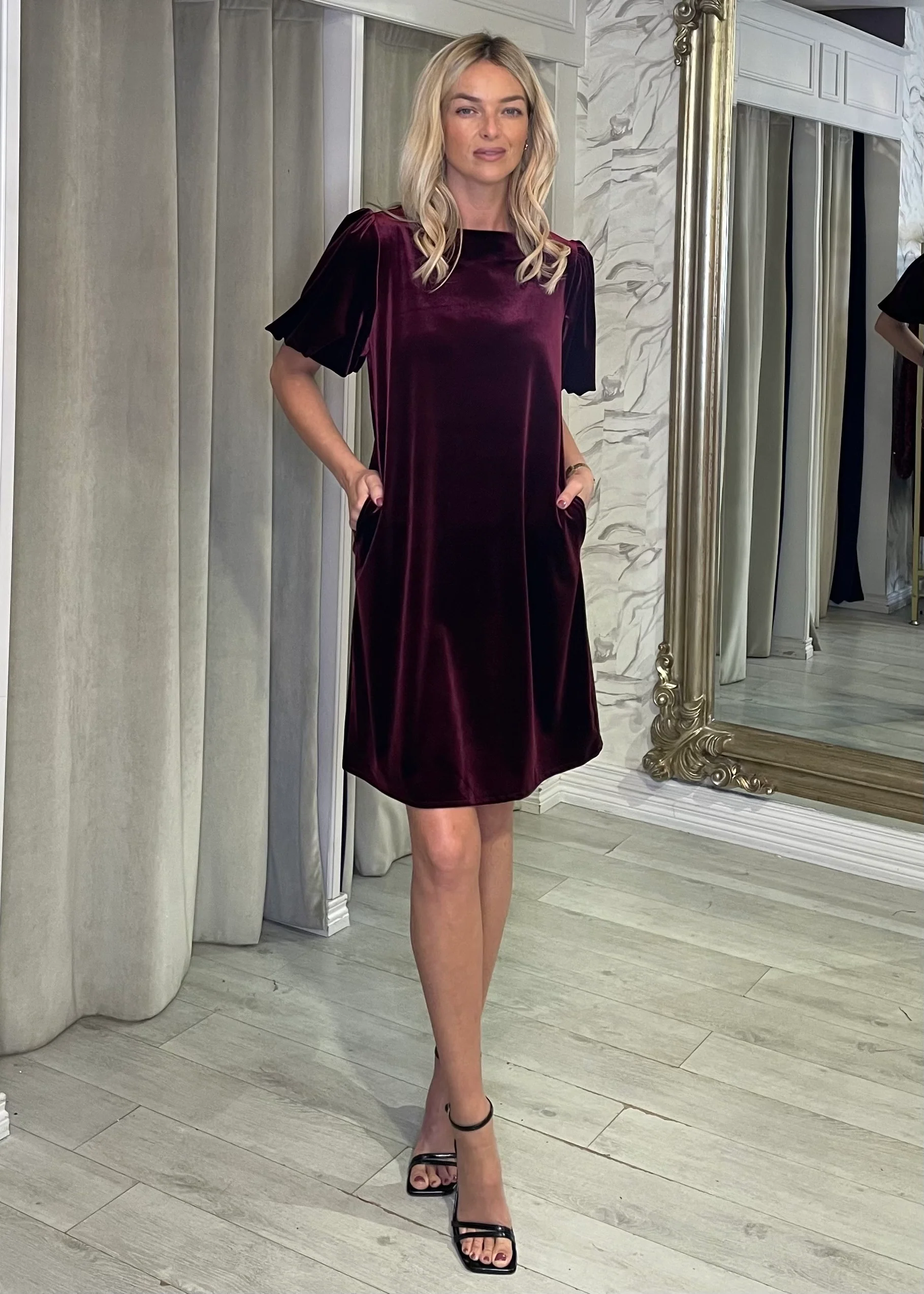 "Oakley" Dress In Burgundy Velvet - Image 4